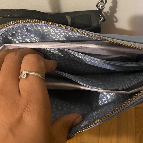 Light baby blue Kate  spade crossbody bag - Picture 4 of 4